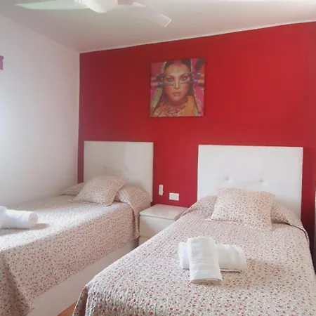 26 And 37 Playa Park *